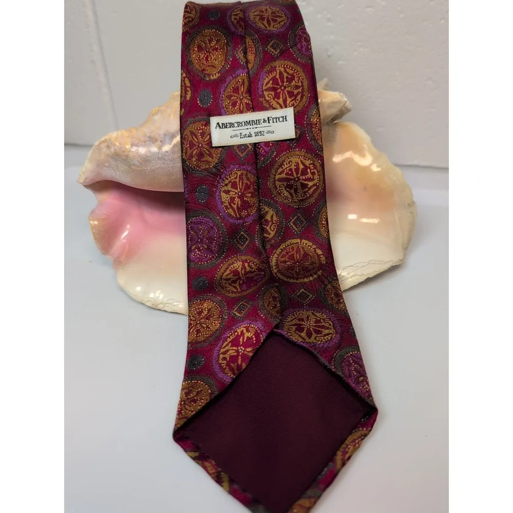 Men's Abercrombie And Fitch 100% Silk Hand Made Italy Tie 59.5